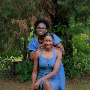 Meet your Posher, Joyce